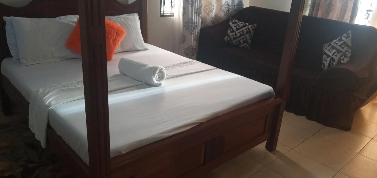 Sebuleni Serviced Homstay - Nyali Beach Msa Mombasa Esterno foto