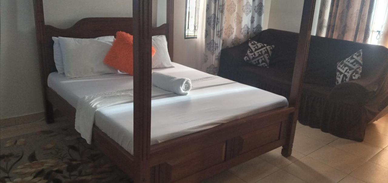 Sebuleni Serviced Homstay - Nyali Beach Msa Mombasa Esterno foto