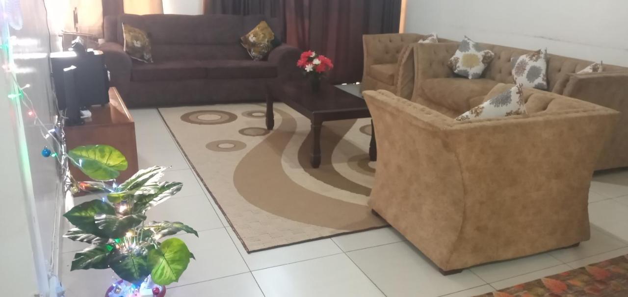 Sebuleni Serviced Homstay - Nyali Beach Msa Mombasa Esterno foto